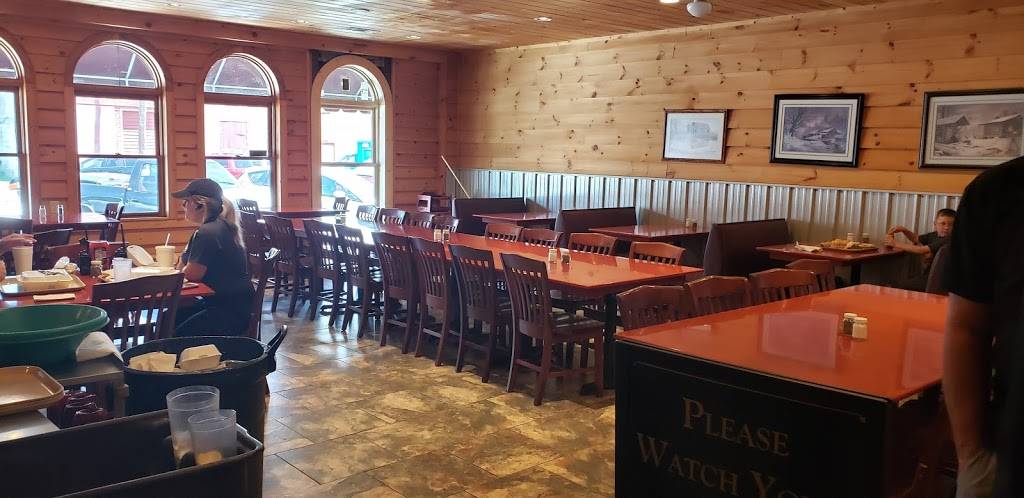 Village Cafeteria | restaurant | 121 N 2nd Ave, Chatsworth, GA 30705, USA | 7066956356 OR +1 706-695-6356