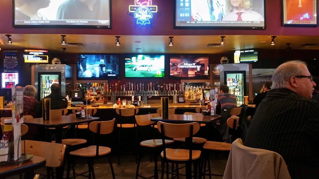 Buffalo Wild Wings | meal takeaway | 1385 Interstate Dr, Cookeville, TN 38501, USA | 9315200872 OR +1 931-520-0872