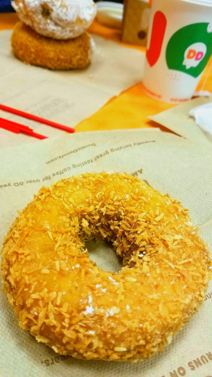 Dunkin Donuts | cafe | 1600 N Olden Ave, Ewing Township, NJ 08638, USA | 6093945500 OR +1 609-394-5500