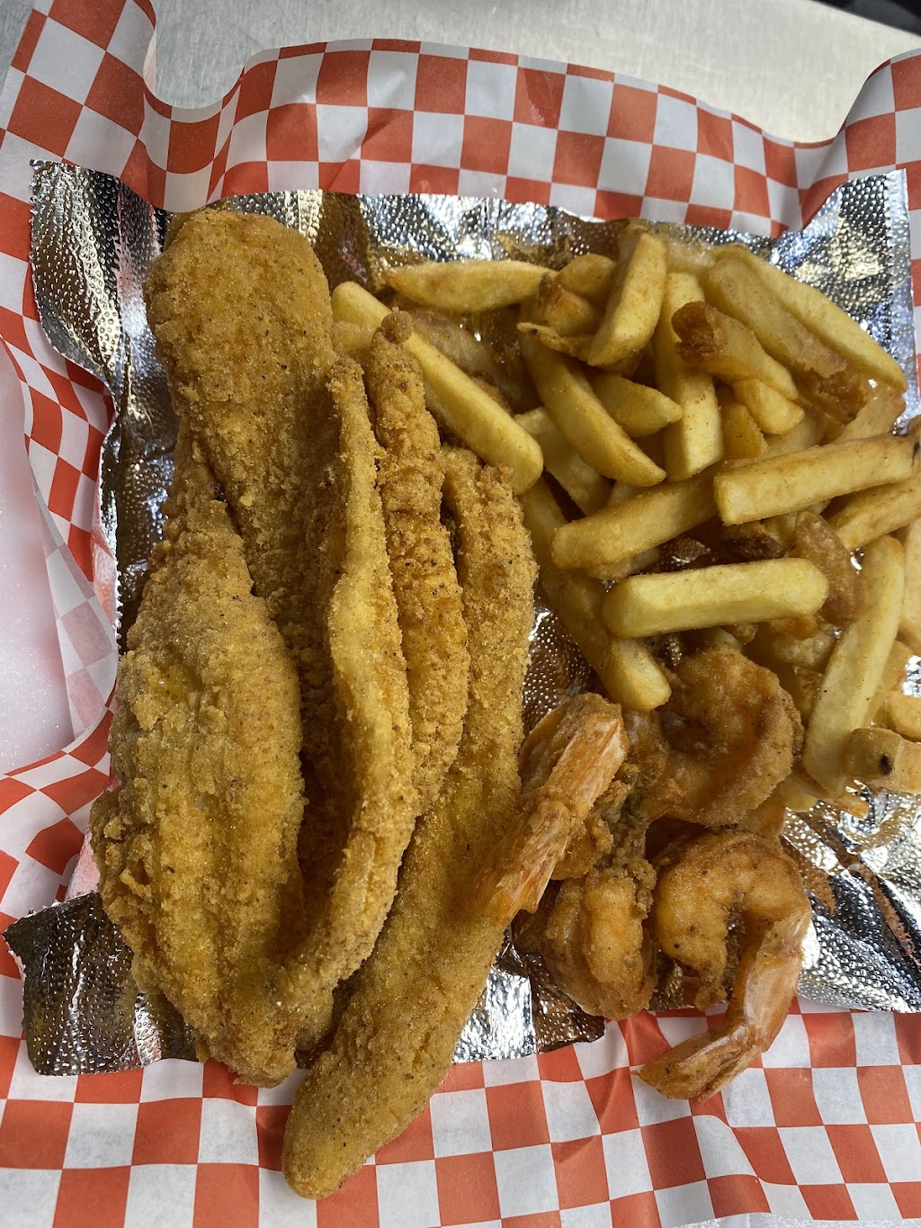 The Trap Kitchen | restaurant | 900 E Braker Ln Unit 105, Austin, TX 78753, USA | 5127851030 OR +1 512-785-1030