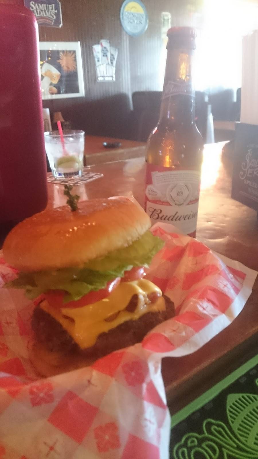 Copper Top Bar & Grill | restaurant | 200 Oakwood Ave NE # Q, Huntsville, AL 35811, USA | 2565361150 OR +1 256-536-1150