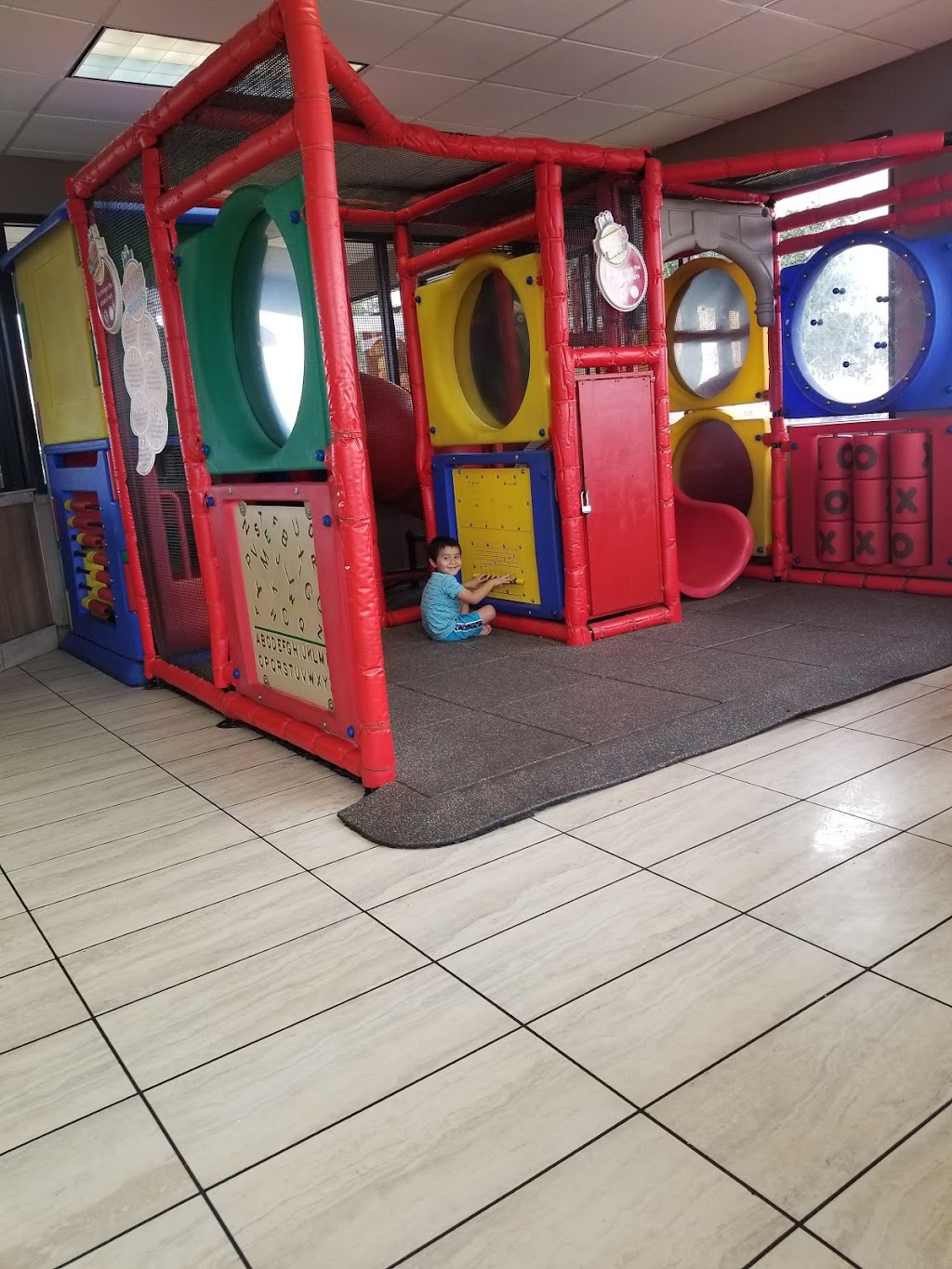Burger King | restaurant | 2301 N Conway Ave, Mission, TX 78574, USA | 9565800050 OR +1 956-580-0050