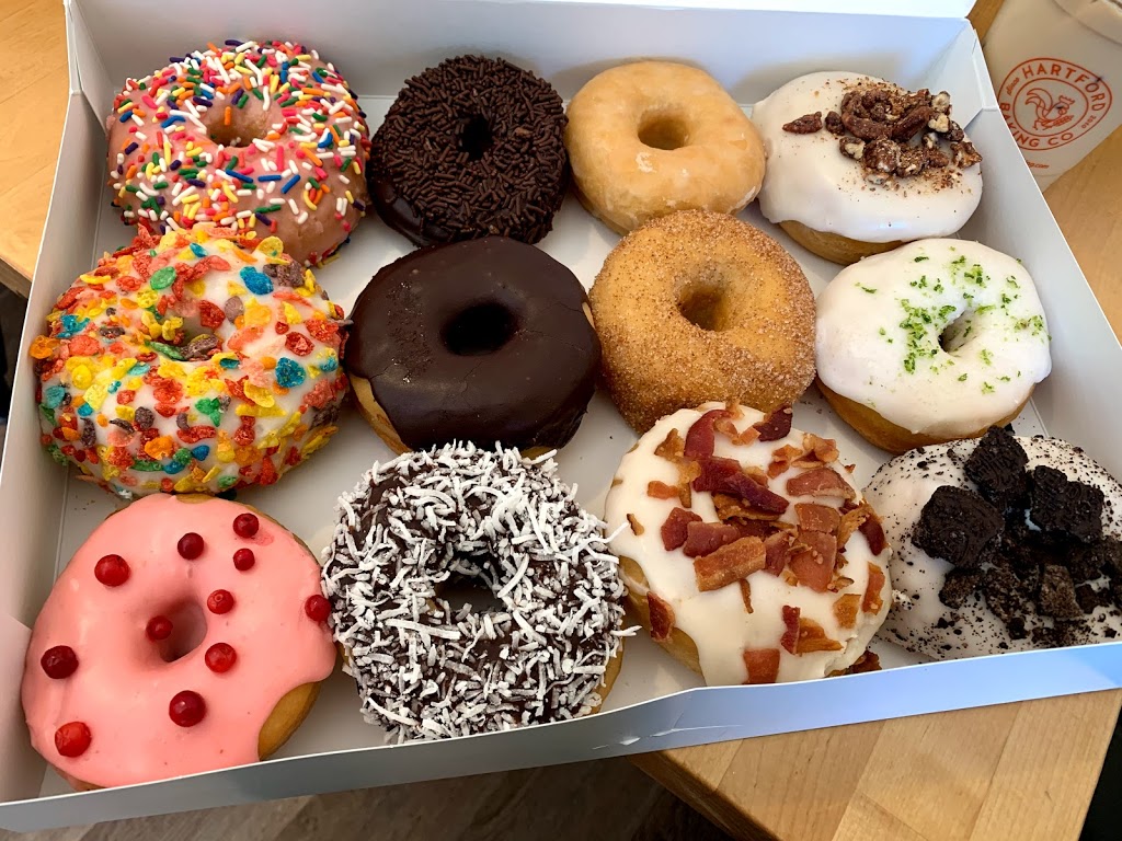 Citizen Chicken & Donuts | restaurant | 625 New Park Ave, West Hartford, CT 06110, USA | 8609968500 OR +1 860-996-8500