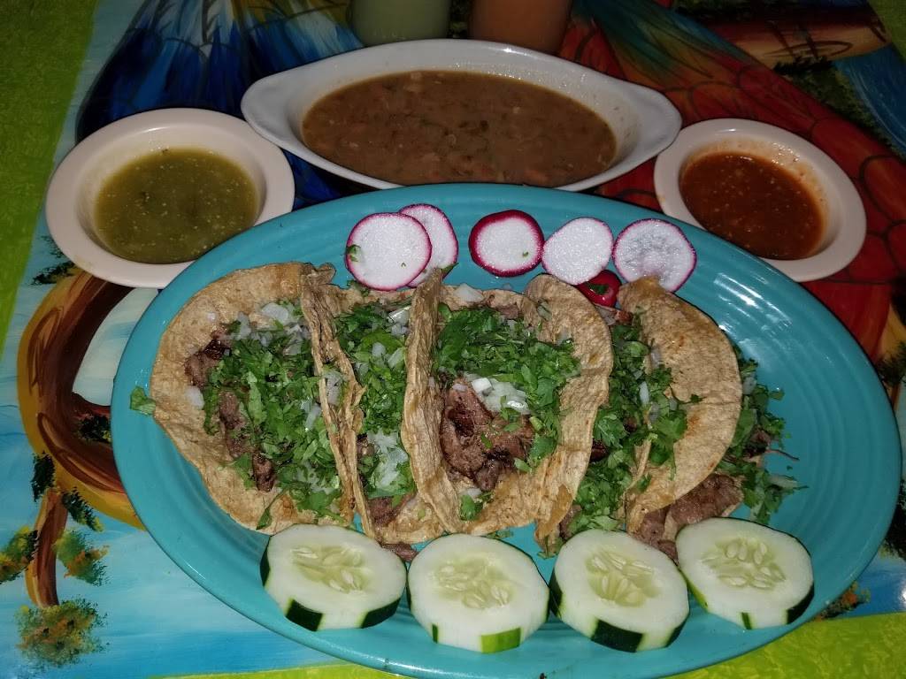 Gringos And Botanas | restaurant | 6007 US Route 60 E, STE 100, Barboursville, WV 25504, USA | 3047335070 OR +1 304-733-5070
