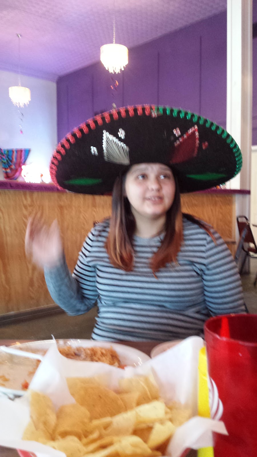 Uncle Juans Mexican Restaurant | restaurant | 107 N Kaufman St, Linden, TX 75563, USA | 9037568640 OR +1 903-756-8640