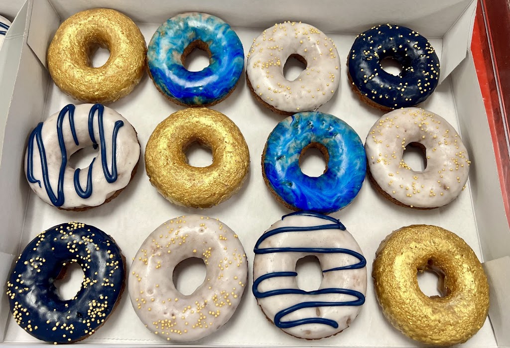 Shipley Do-Nuts | meal takeaway | 6362 De Zavala Rd, San Antonio, TX 78249, USA | 2106003978 OR +1 210-600-3978