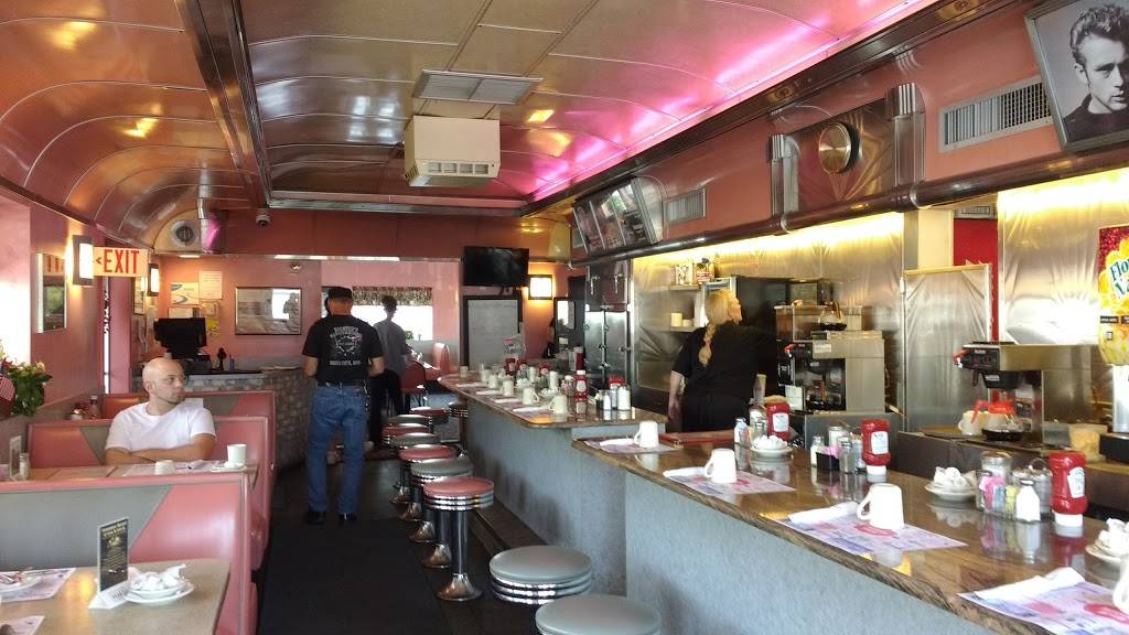 Pittston Diner | restaurant | 335 Laurel St, Pittston, PA 18640, USA | 5706559773 OR +1 570-655-9773