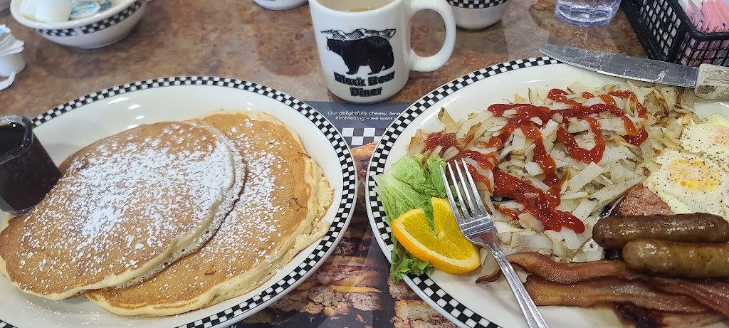 Black Bear Diner El Paso | restaurant | 1295 Horizon Blvd, El Paso, TX 79927, USA | 9158591906 OR +1 915-859-1906