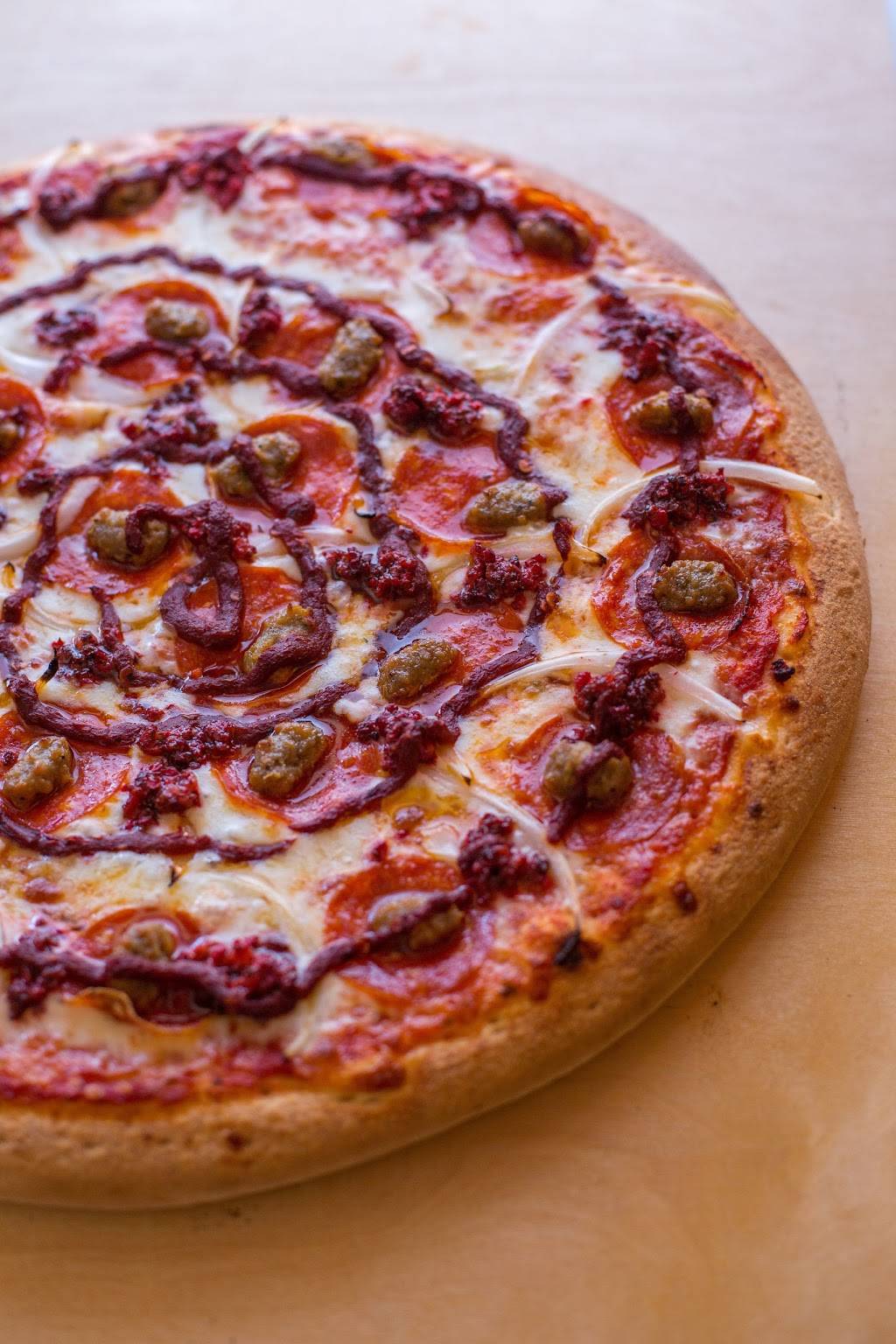 Gus Gus Pizza | meal takeaway | Sin nombre No. 1356 24366_E50, Villa del Real VIII, Tijuana, B.C., Mexico | 016647995391 OR +52 664 799 5391