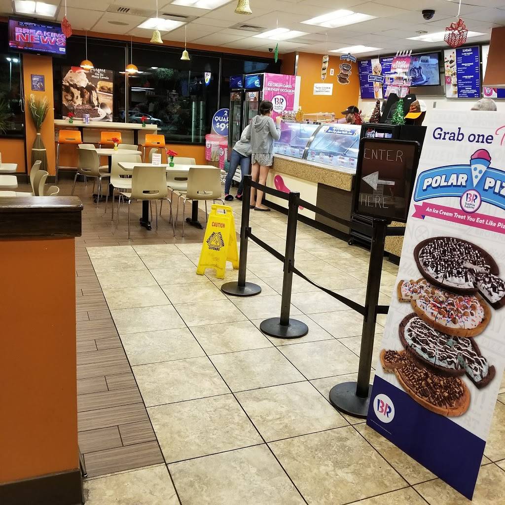 Dunkin | bakery | 807 W Vine St, Kissimmee, FL 34741, USA | 4079332545 OR +1 407-933-2545