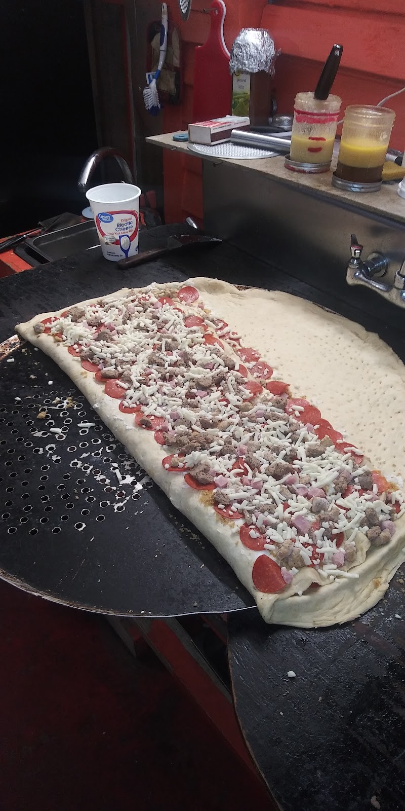 Dalouies Pizza | restaurant | 43 Ellis St, Repton, AL 36475, USA | 2512482006 OR +1 251-248-2006