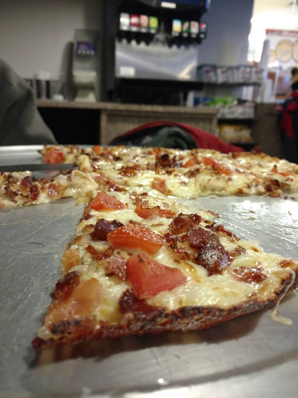 Mancinos Pizza & Grinders | restaurant | 6650 Centers Dr, Holland, OH 43528, USA | 4198653535 OR +1 419-865-3535