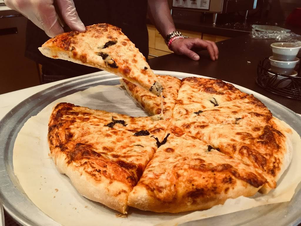 Redemption Pizza | restaurant | 9 N Jefferson St, Farmington, MO 63640, USA | 5737564555 OR +1 573-756-4555