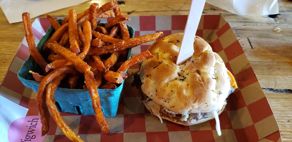 Pigwich | meal takeaway | 20 E 5th St, Kansas City, MO 64106, USA | 8162001639 OR +1 816-200-1639
