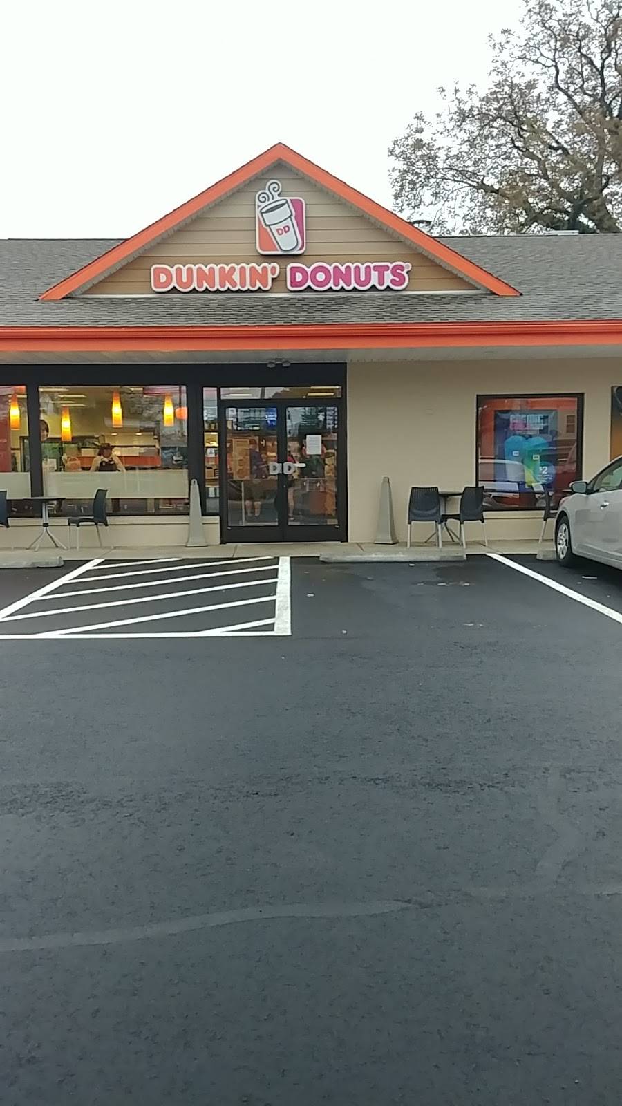 Dunkin | bakery | 2 W Penn Ave, Robesonia, PA 19551, USA | 4843352537 OR +1 484-335-2537