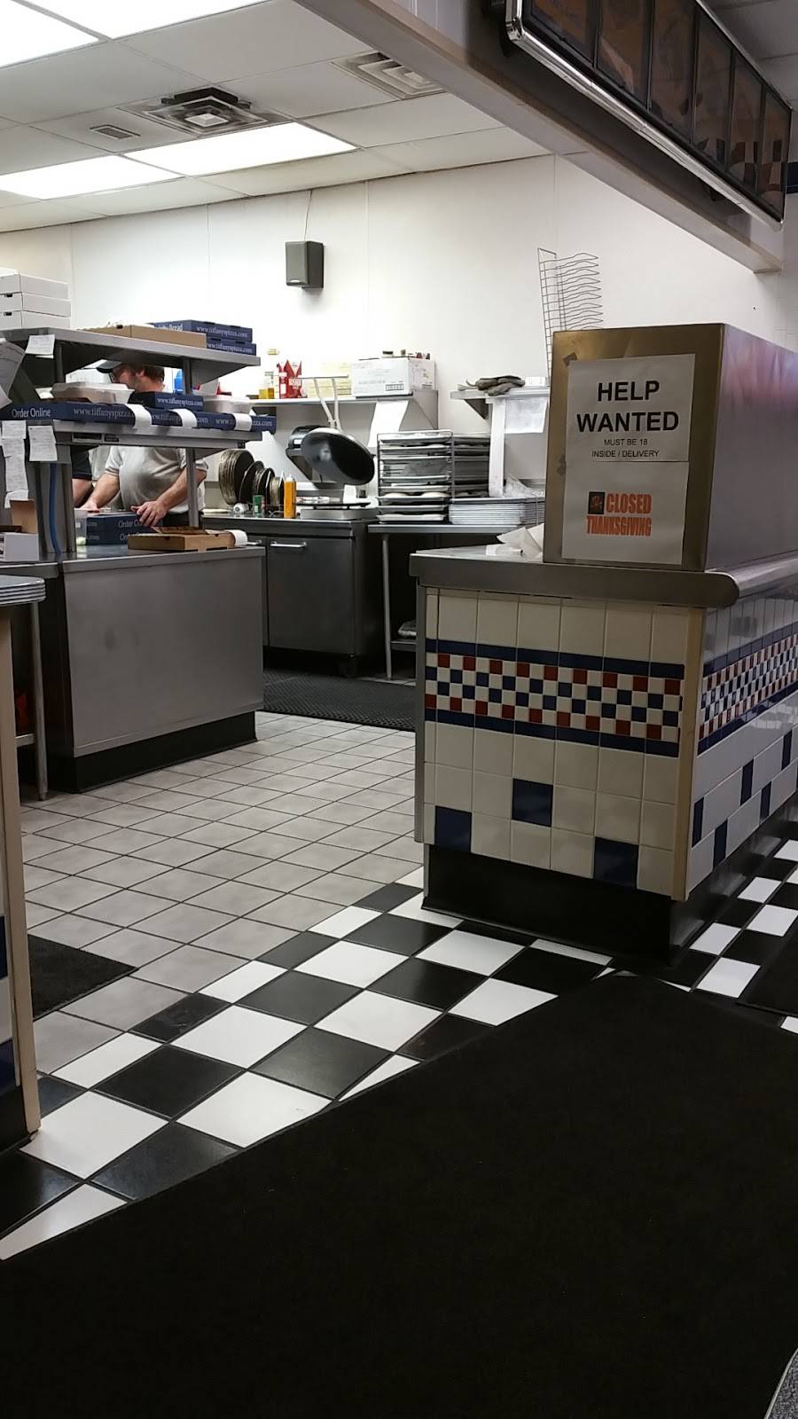 Tiffanys Pizza | meal delivery | 1119 Monroe St, Carleton, MI 48117, USA | 7346545000 OR +1 734-654-5000