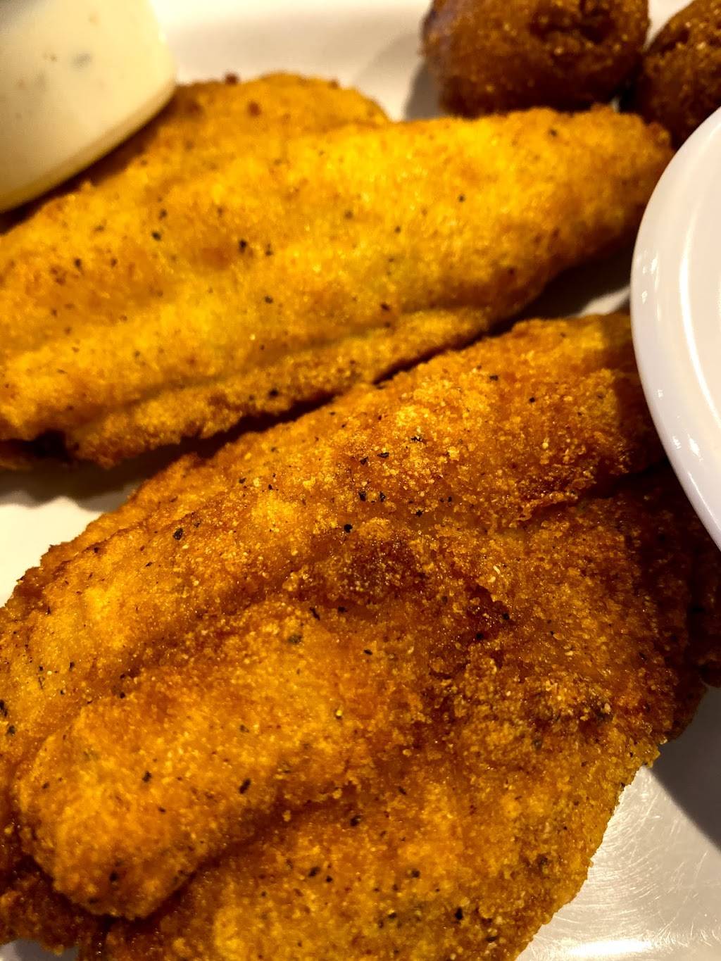 Kens Barbeque | restaurant | 2675 2nd Ave E, Oneonta, AL 35121, USA | 2052747267 OR +1 205-274-7267