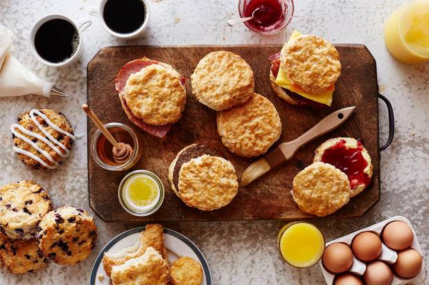 Bojangles Famous Chicken n Biscuits | restaurant | 1125 S 4th St, Hartsville, SC 29550, USA | 8433399097 OR +1 843-339-9097