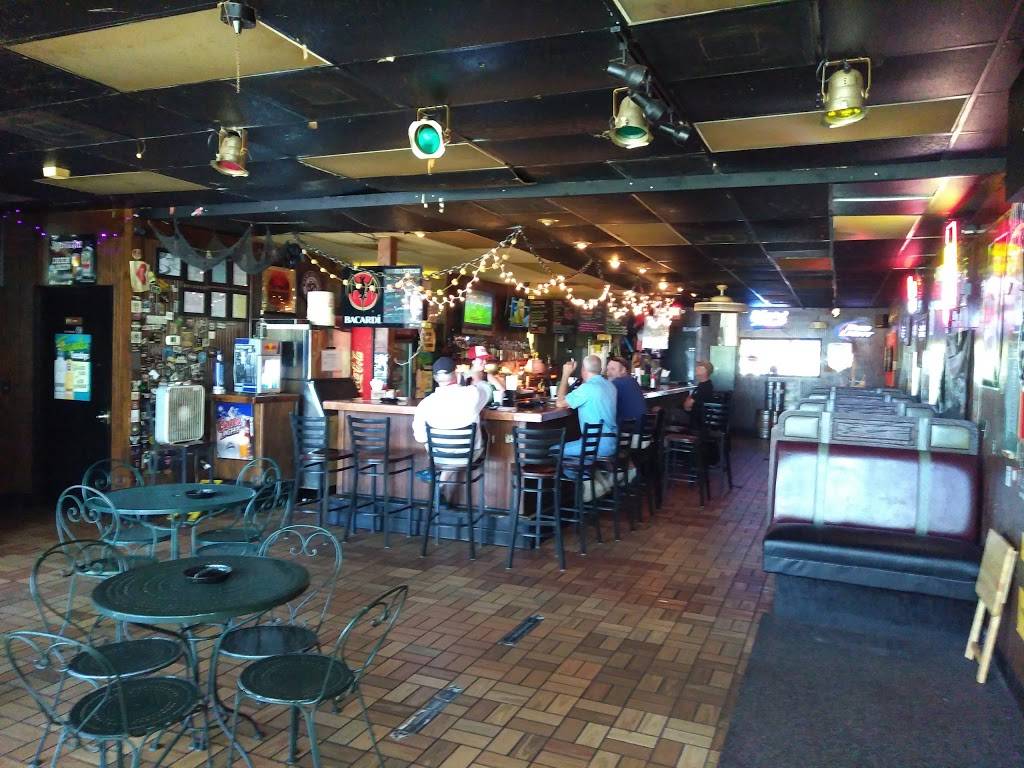 Copper Top Bar & Grill | restaurant | 200 Oakwood Ave NE # Q, Huntsville, AL 35811, USA | 2565361150 OR +1 256-536-1150