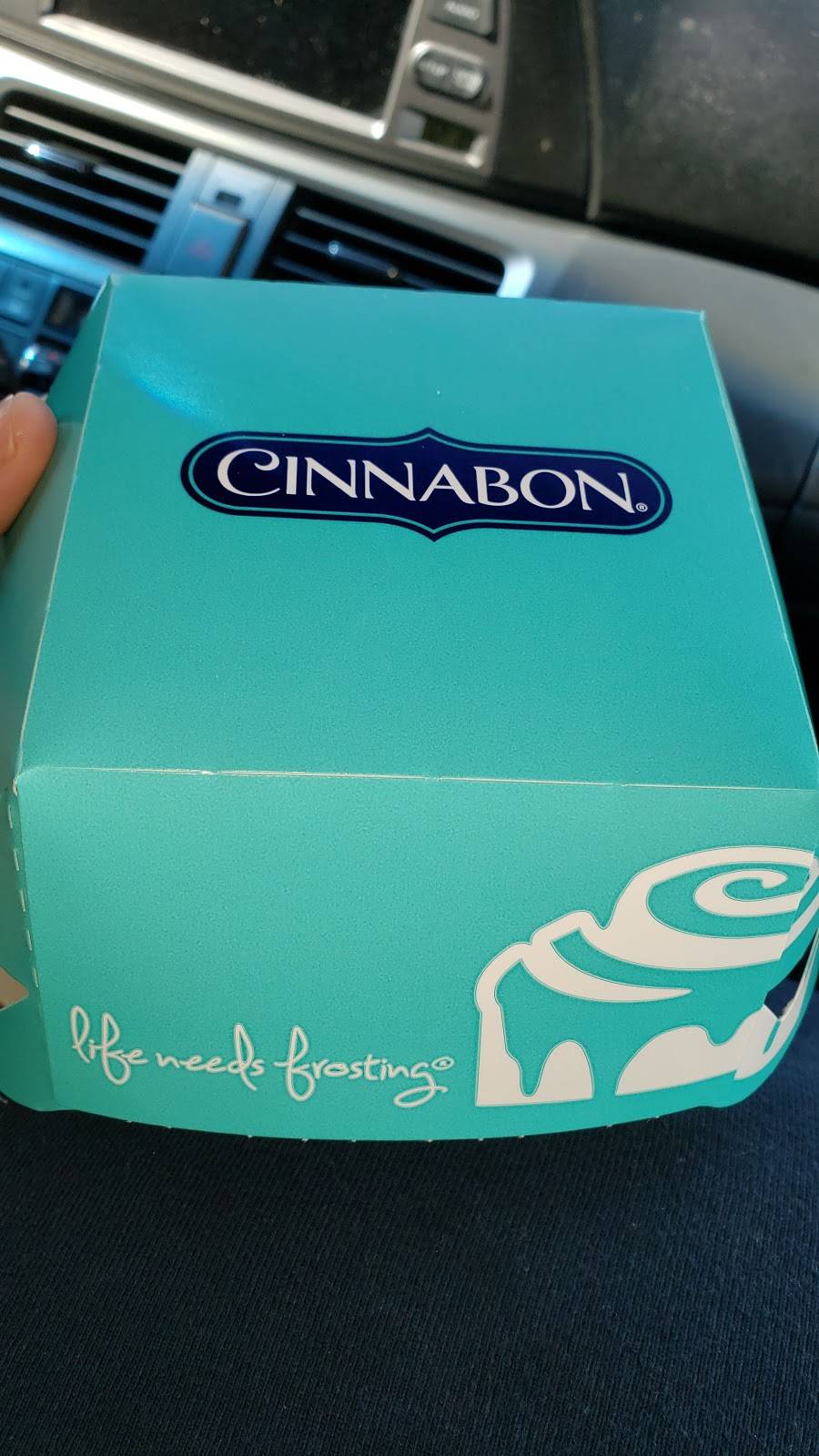 Cinnabon | bakery | 1341 Galleria Court, Riverside, CA 92503, USA | 9517296984 OR +1 951-729-6984
