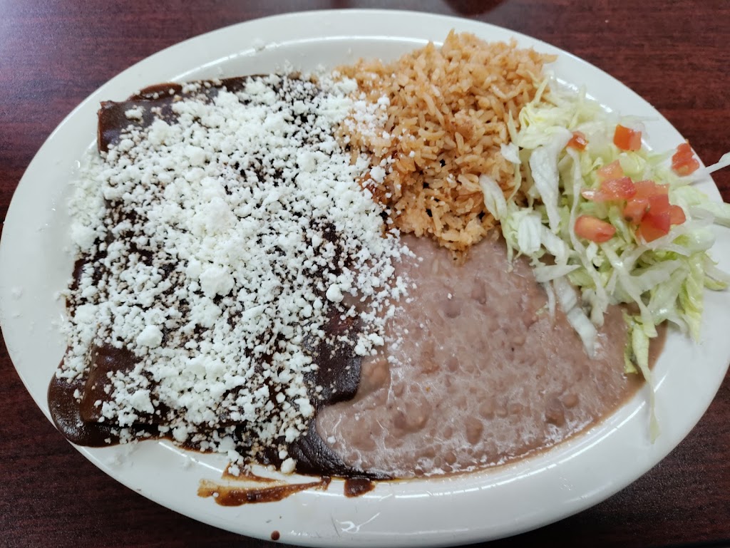 YaYas Cocina Mexicana | restaurant | 2501 E Griffin Pkwy, Mission, TX 78572, USA | 9565837888 OR +1 956-583-7888