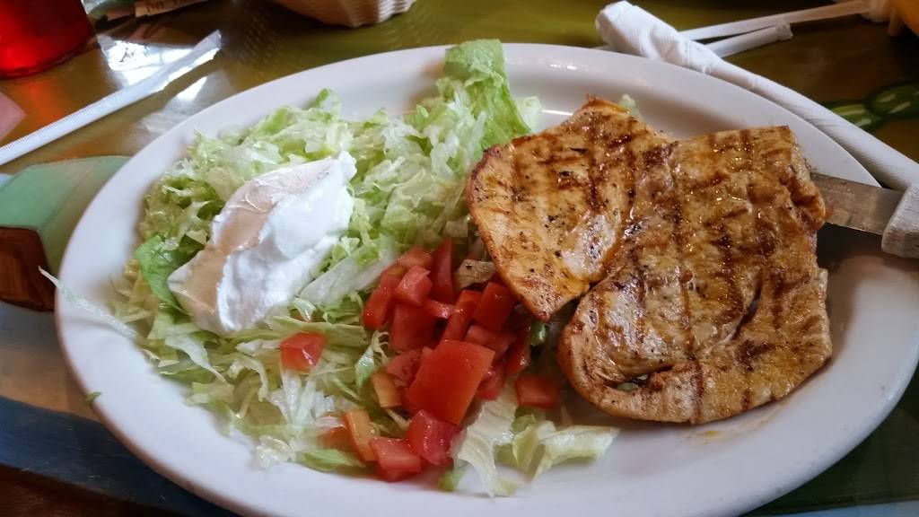 Casadores Mexican Grill | restaurant | 100 Jessamine St, Ellisville, MS 39437, USA | 6018008235 OR +1 601-800-8235