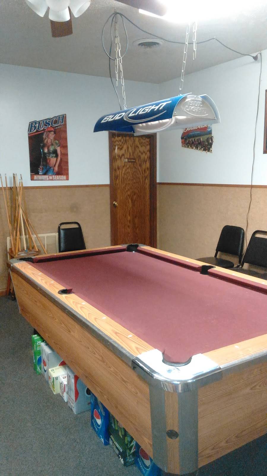 Bettys Place | restaurant | 109 E Main St, Bruning, NE 68322, USA | 4023532725 OR +1 402-353-2725
