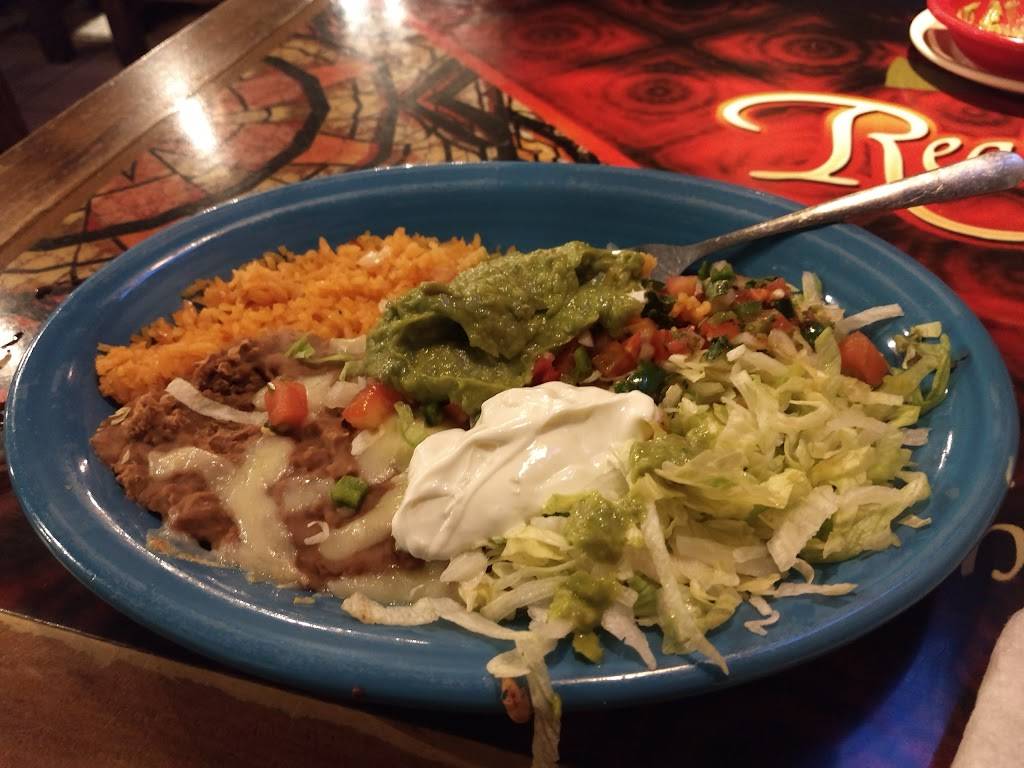 Real Hacienda Mexican Restaurant | restaurant | 3023 Highland Pointe Dr, Owensboro, KY 42303, USA | 2706845595 OR +1 270-684-5595
