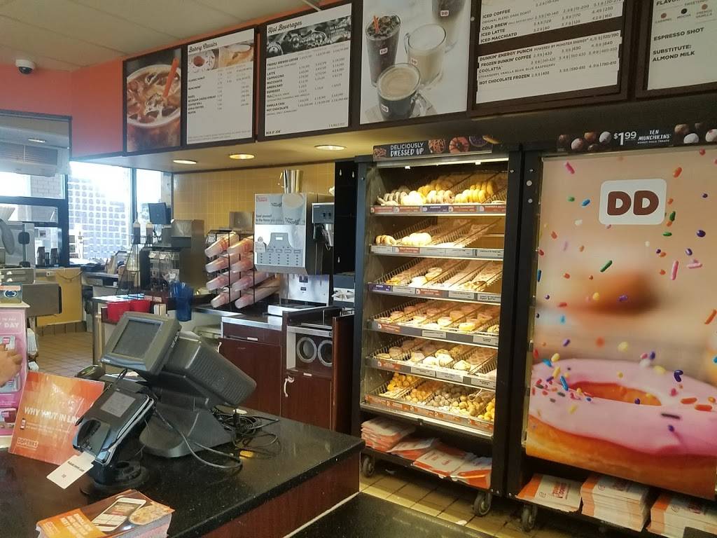Dunkin | bakery | 1651 Harrisburg Pike, Carlisle, PA 17015, USA | 7172430236 OR +1 717-243-0236