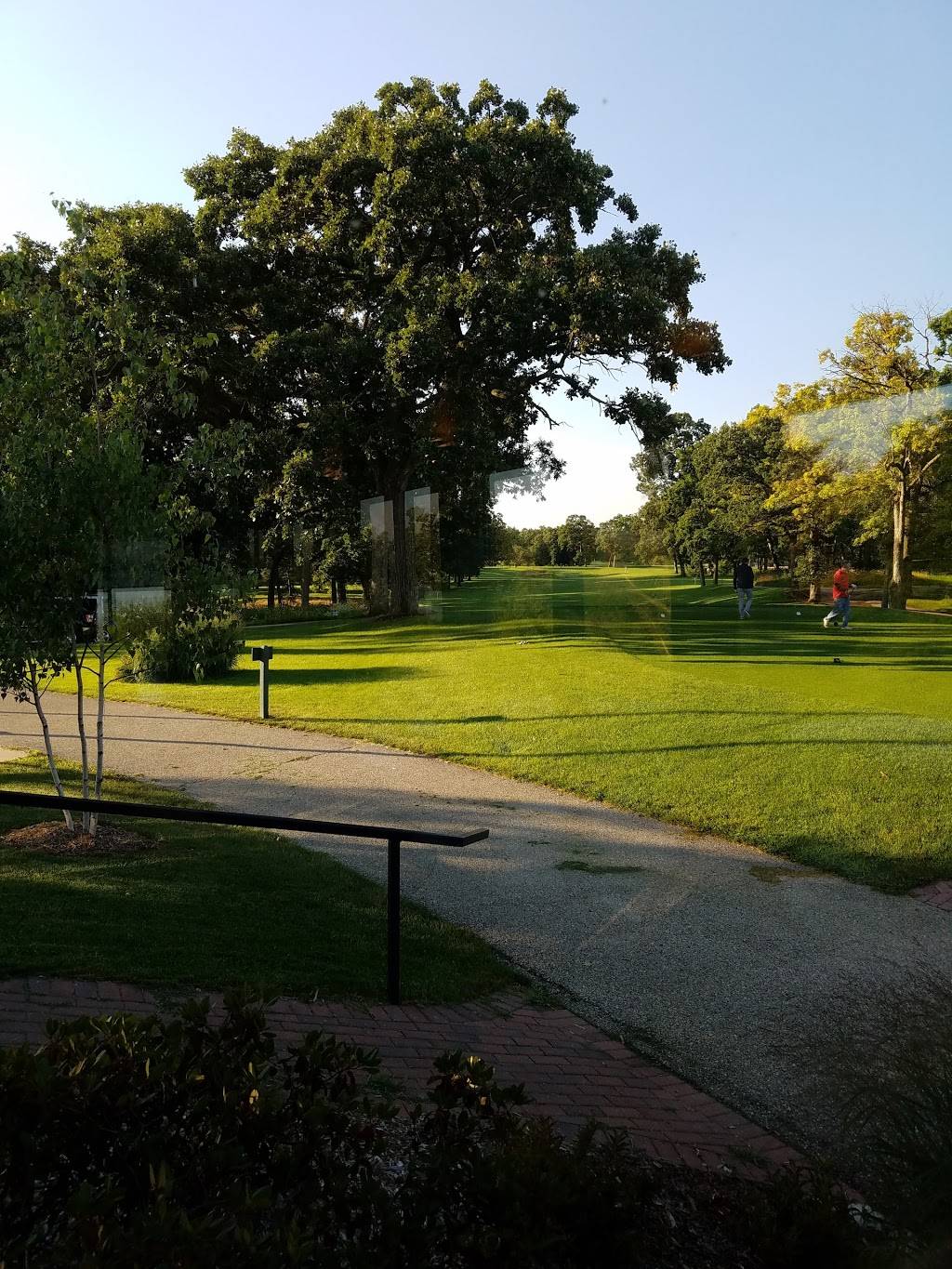 Koshkonong Mounds Country Club | restaurant | W7670 Koshkonong Mounds Rd, Fort Atkinson, WI 53538, USA | 9205632823 OR +1 920-563-2823