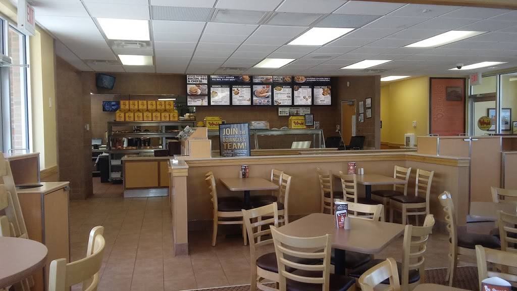 Bojangles Famous Chicken n Biscuits | restaurant | 2121 Friendship Rd, Flowery Branch, GA 30542, USA | 7709656486 OR +1 770-965-6486