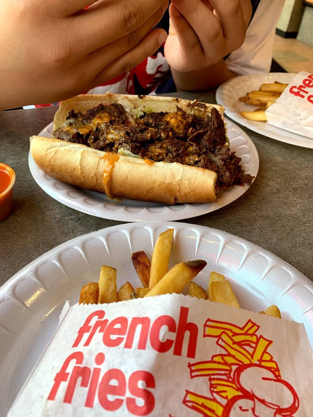 Jims Steakout | restaurant | 194 Allen St, Buffalo, NY 14201, USA | 7168862222 OR +1 716-886-2222