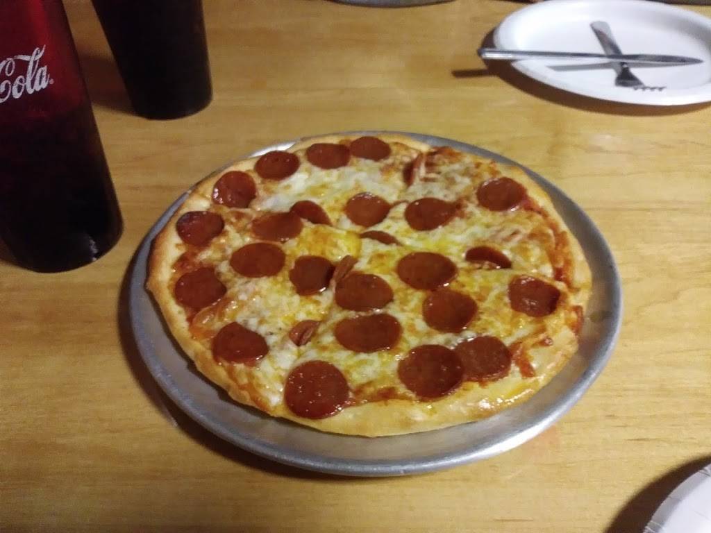 Tim & Bonnies Pizza | restaurant | 8 Bristol Ln, Ellicottville, NY 14731, USA | 7166999021 OR +1 716-699-9021