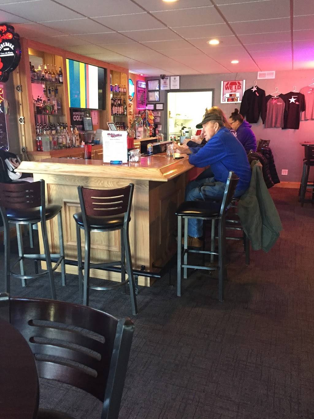 Slick Nickels | restaurant | 1235 Logan Ave, Belvidere, IL 61008, USA | 7795528645 OR +1 779-552-8645