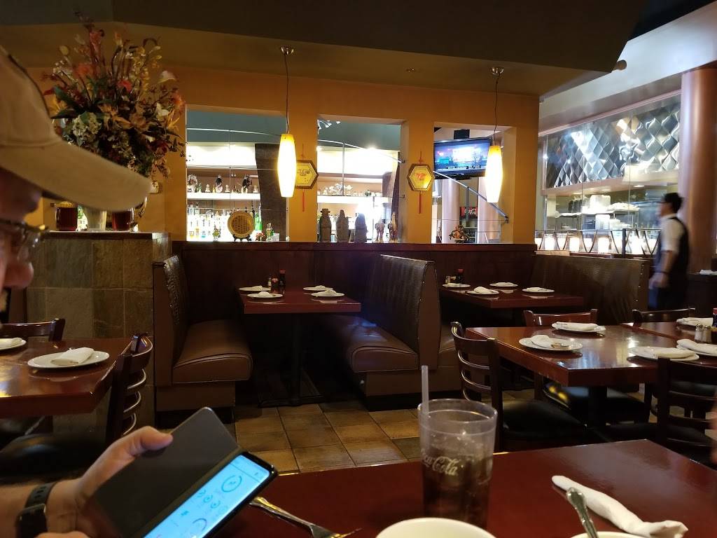 Iron Wok | restaurant | 3515 Braselton Hwy # E-100, Dacula, GA 30019, USA | 7708316988 OR +1 770-831-6988