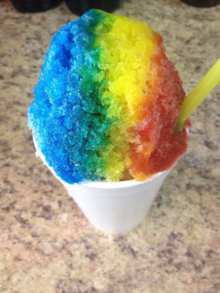 Grizzlies Shaved Ice | restaurant | 914 W Ruth Ave, Sallisaw, OK 74955, USA | 9182086845 OR +1 918-208-6845