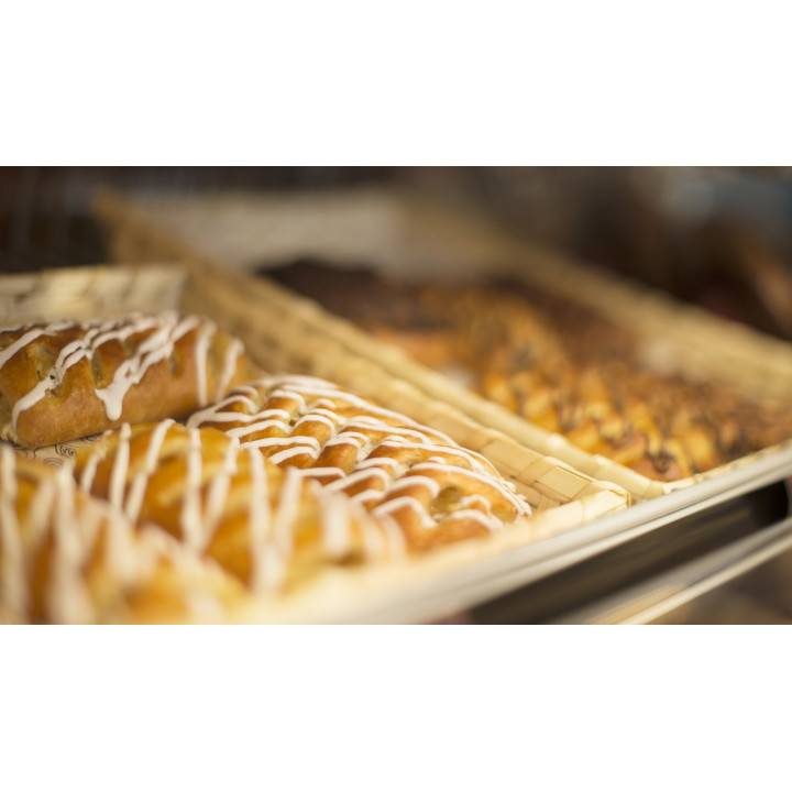 Transit Café | bakery | 150 Consumers Dr, Whitby, ON L1N 9S3, Canada | 9056658875 OR +1 905-665-8875