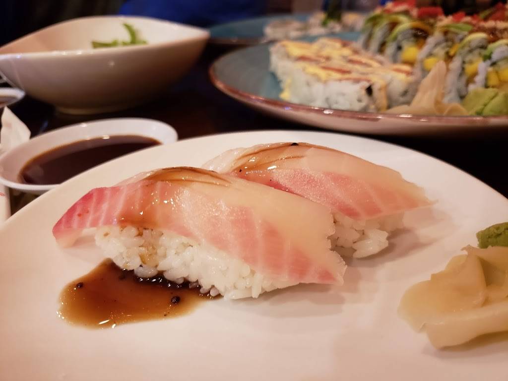 Xuan Fusion Sushi | restaurant | 6007 U.S. 60 e suite, Barboursville, WV 25504, USA | 3049555519 OR +1 304-955-5519