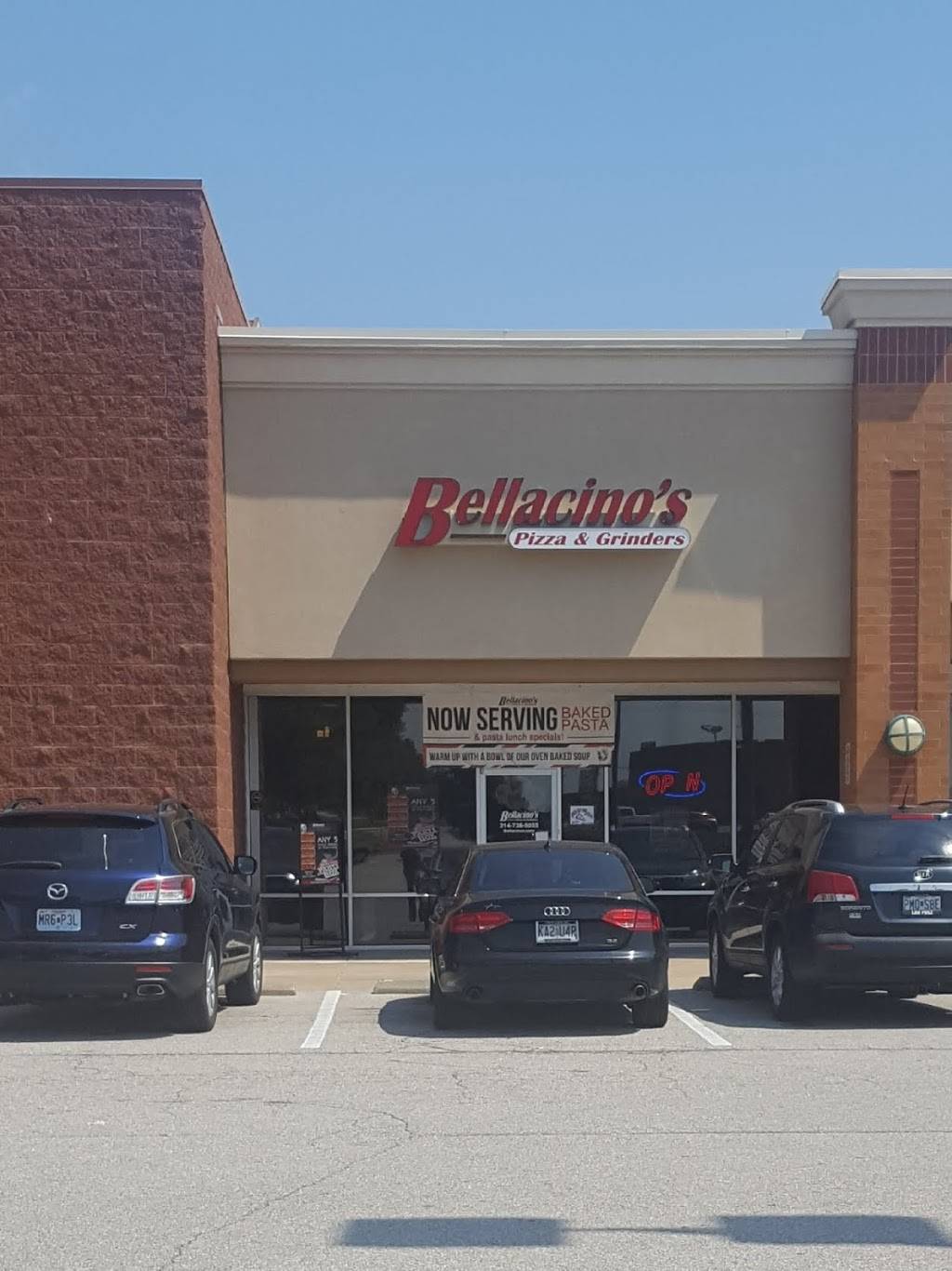 Bellacinos | restaurant | 11249 St Charles Rock Rd, Bridgeton, MO 63044, USA | 3147365055 OR +1 314-736-5055