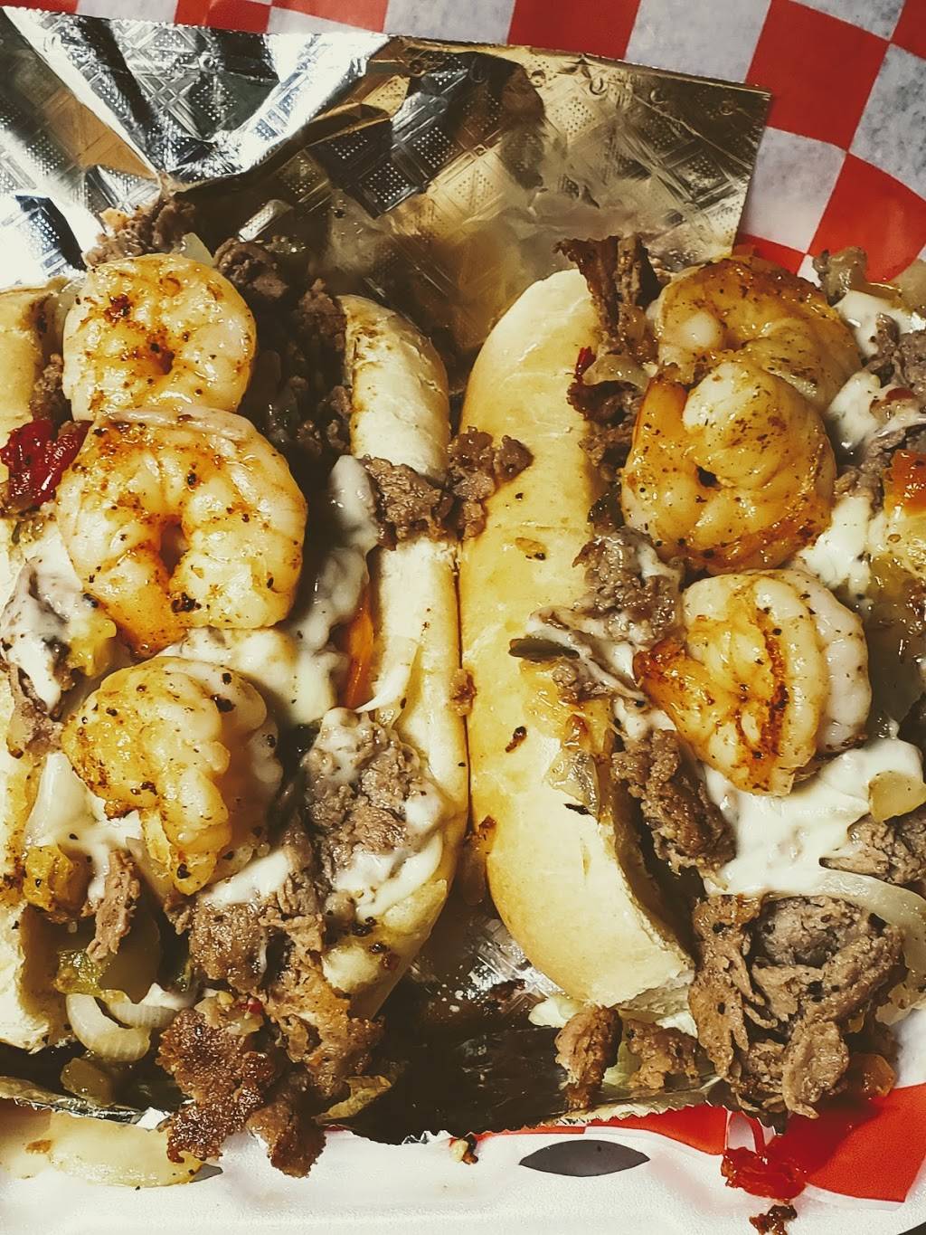 Traditionz Express | restaurant | 323 Cavalier Square, Hopewell, VA 23860, USA | 8044526058 OR +1 804-452-6058