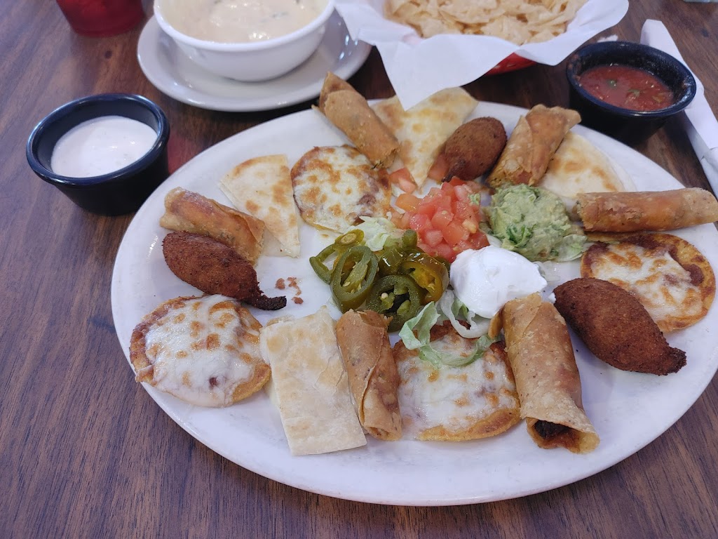 Uncle Juans Mexican Restaurant | restaurant | 107 N Kaufman St, Linden, TX 75563, USA | 9037568640 OR +1 903-756-8640