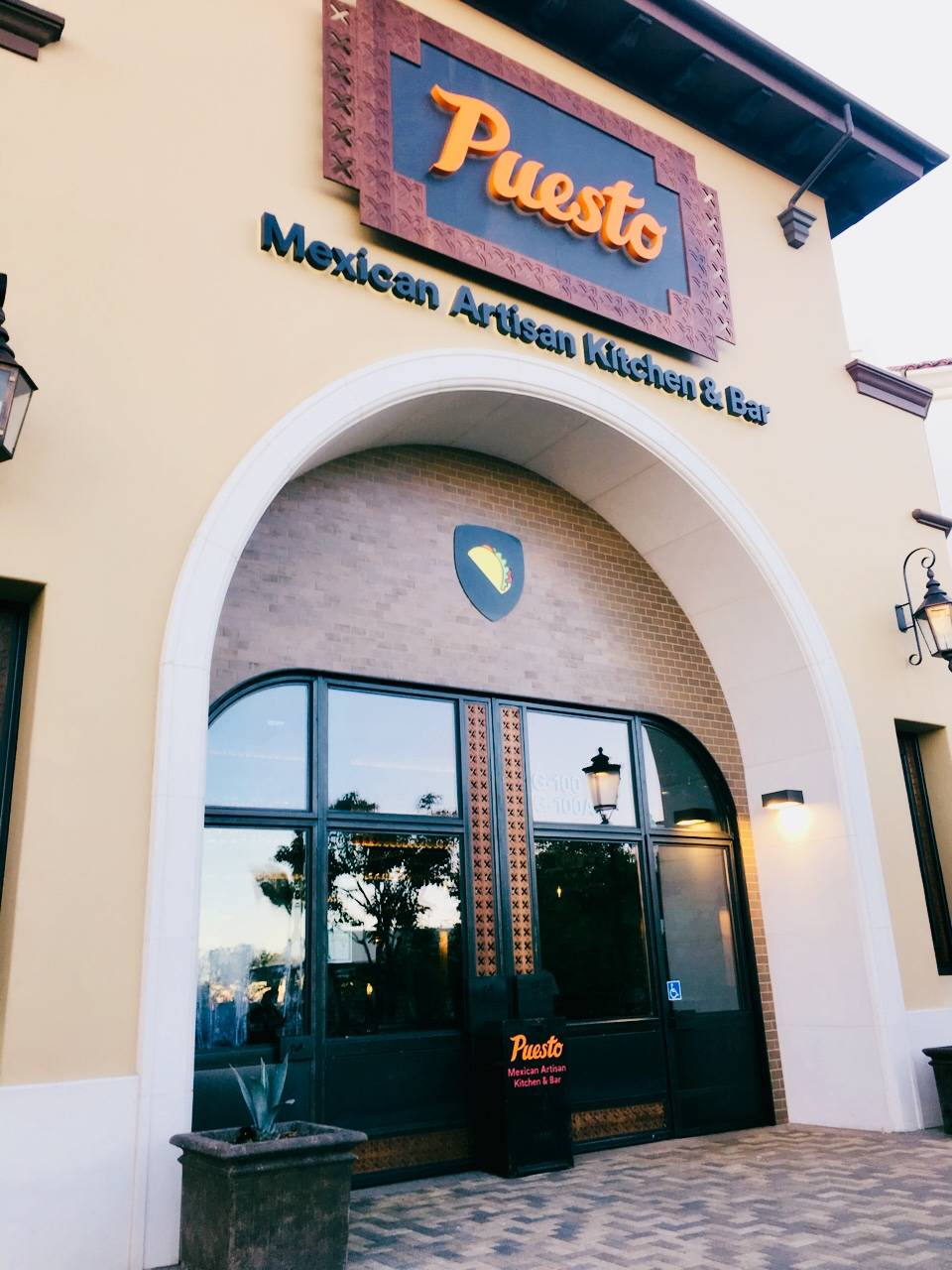 Puesto | restaurant | 2035 Diamond Blvd Ste 100, Concord, CA 94520, USA | 9253347794 OR +1 925-334-7794
