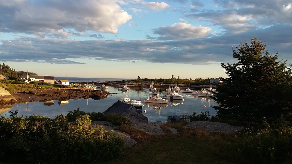 Corea Lobster Co-Op Inc | restaurant | 199 Crowley Island Rd, Corea, ME 04624, USA | 2079637936 OR +1 207-963-7936