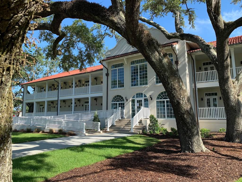 The Blue Marlin | restaurant | 200 E Beach Blvd, Gulfport, MS 39507, USA | 2282063329 OR +1 228-206-3329