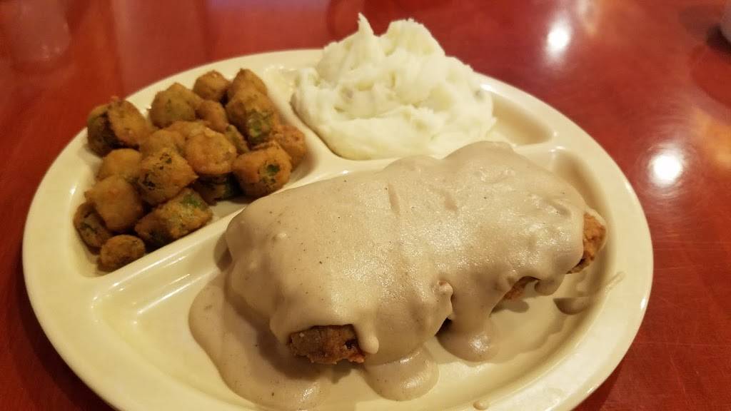 Village Cafeteria | restaurant | 121 N 2nd Ave, Chatsworth, GA 30705, USA | 7066956356 OR +1 706-695-6356