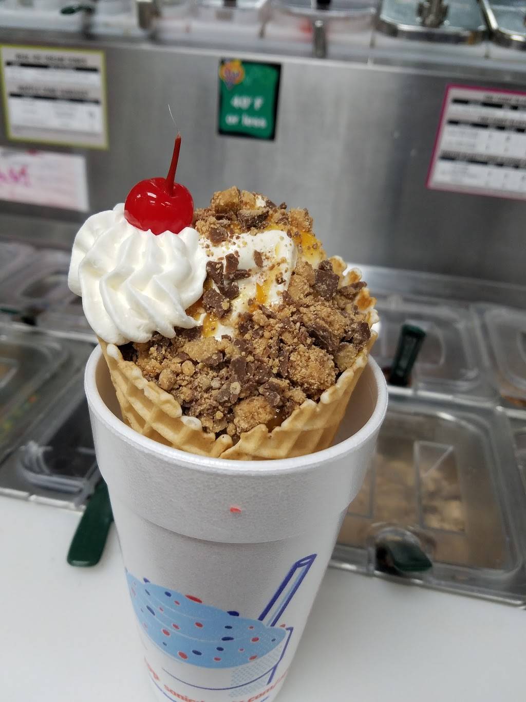 Sonic Drive-In | restaurant | 559 W Main St, Cookeville, TN 38506, USA | 9315373009 OR +1 931-537-3009