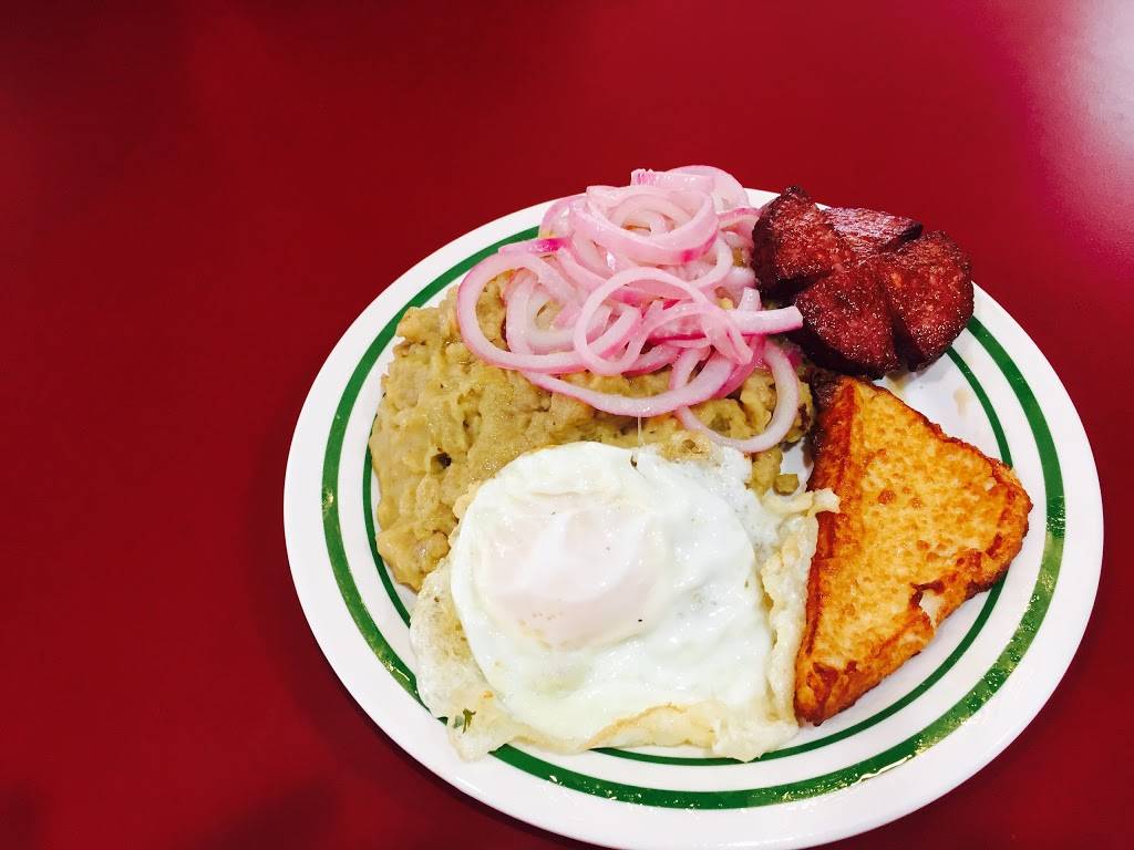 Punto Fijo II Restaurant | restaurant | 30 Howe Ave, Passaic, NJ 07055, USA | 9739286644 OR +1 973-928-6644