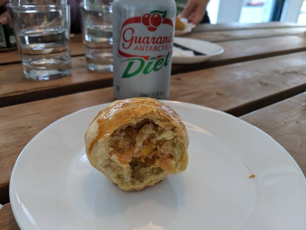 Padoca Pâtisserie Brésilienne | bakery | 1244 Boulevard Sainte-Foy, Longueuil, QC J4K 1X3, Canada | 4503321900 OR +1 450-332-1900