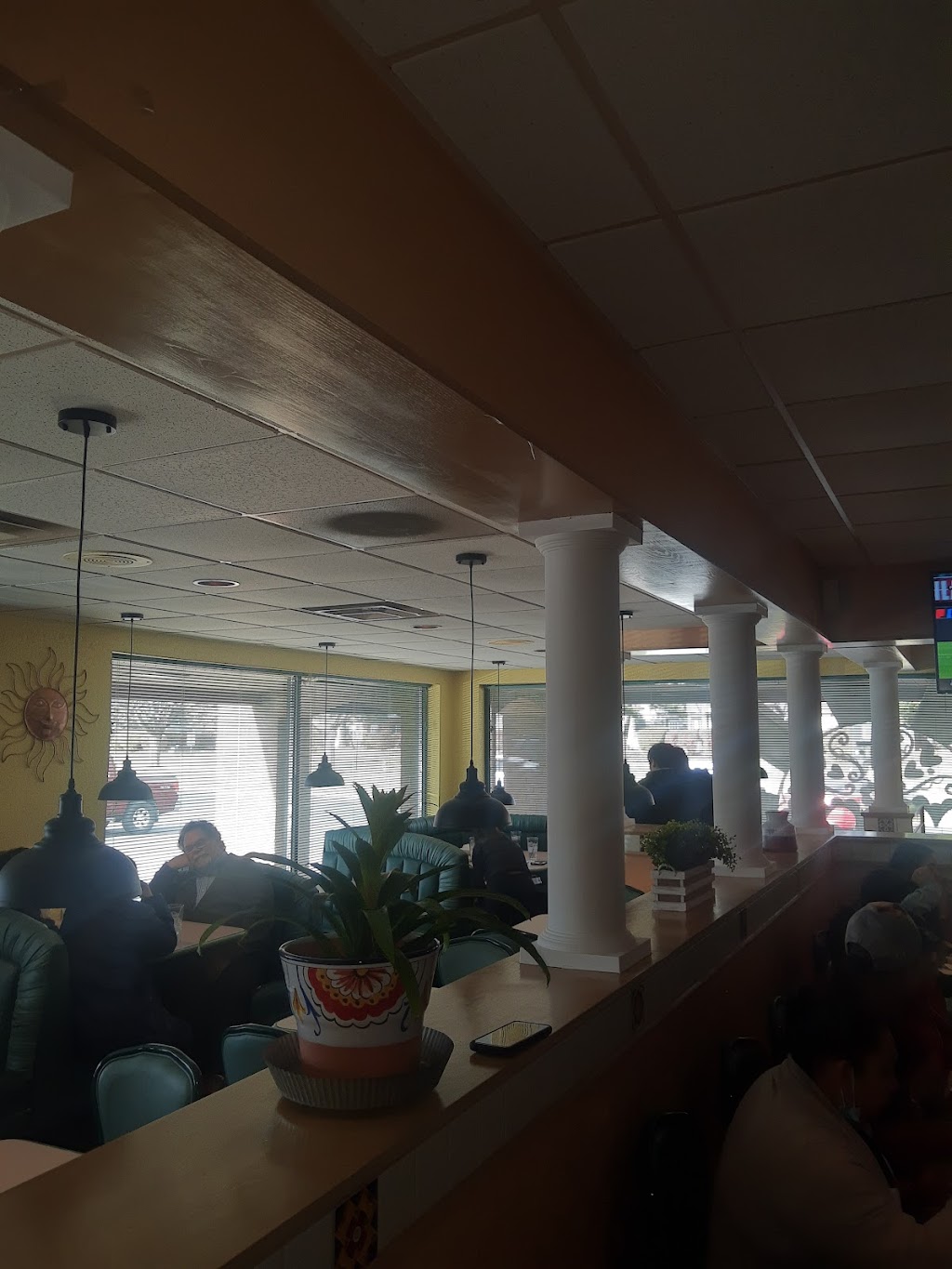 Zacatecas Mexican Grill & Bar | restaurant | 1175 Worthington Woods Blvd, Columbus, OH 43085, USA | 6145051391 OR +1 614-505-1391