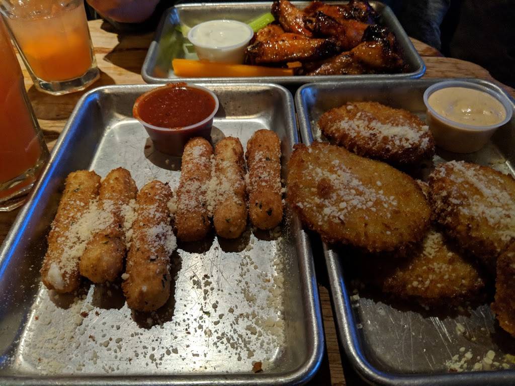 Harleys Smokeshack | restaurant | 355 E 116th St, New York, NY 10029, USA | 2128286723 OR +1 212-828-6723